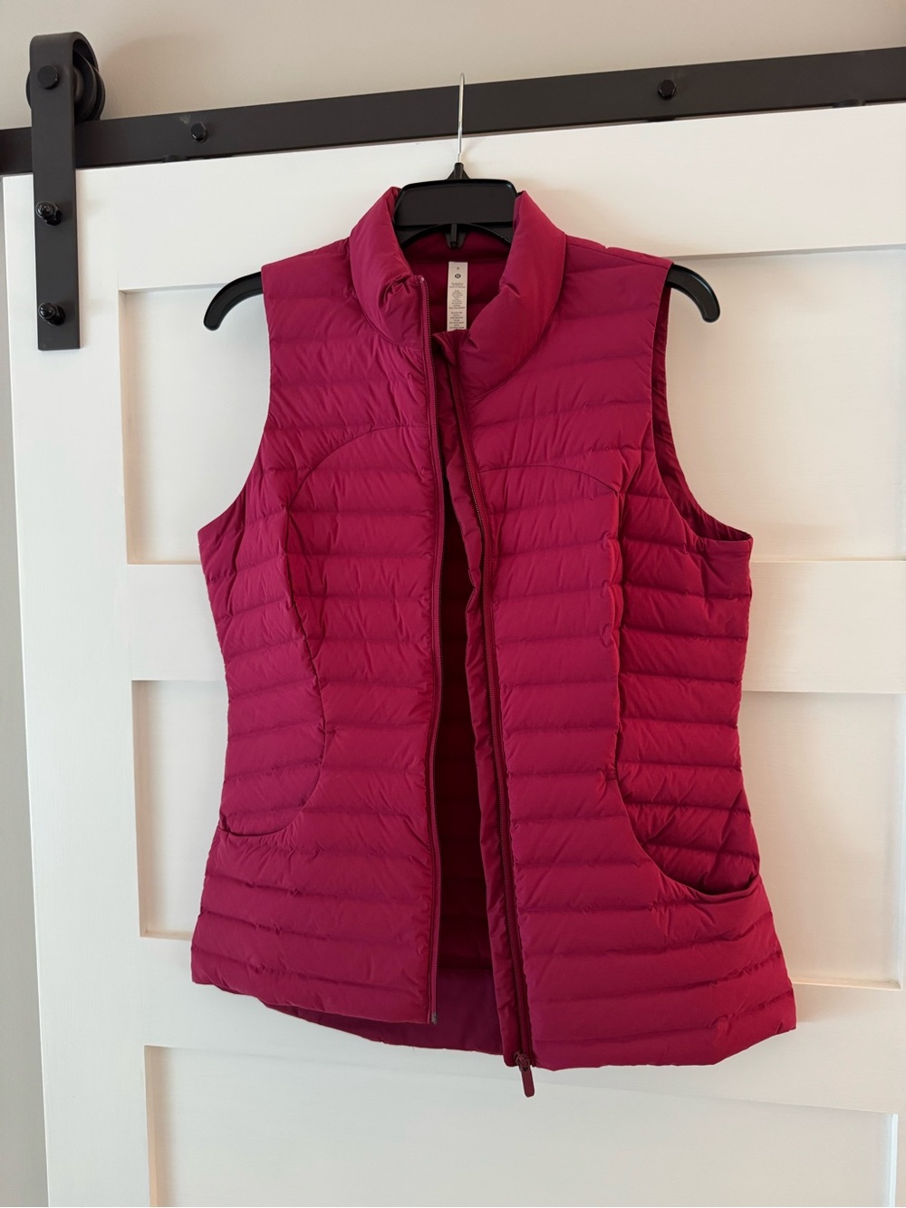 Lululemon Pack It Down Vest Pomegranate Size 8 - Picture 6 of 10